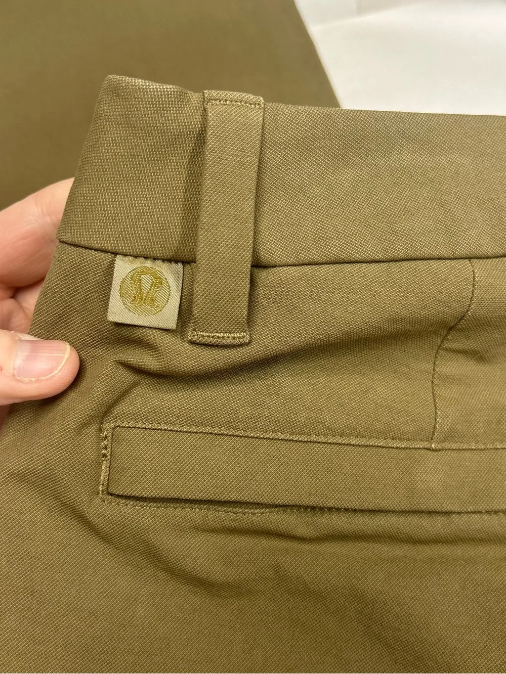 Lululemon ABC slim fit trouser sweat-wicking four way stretch size 32